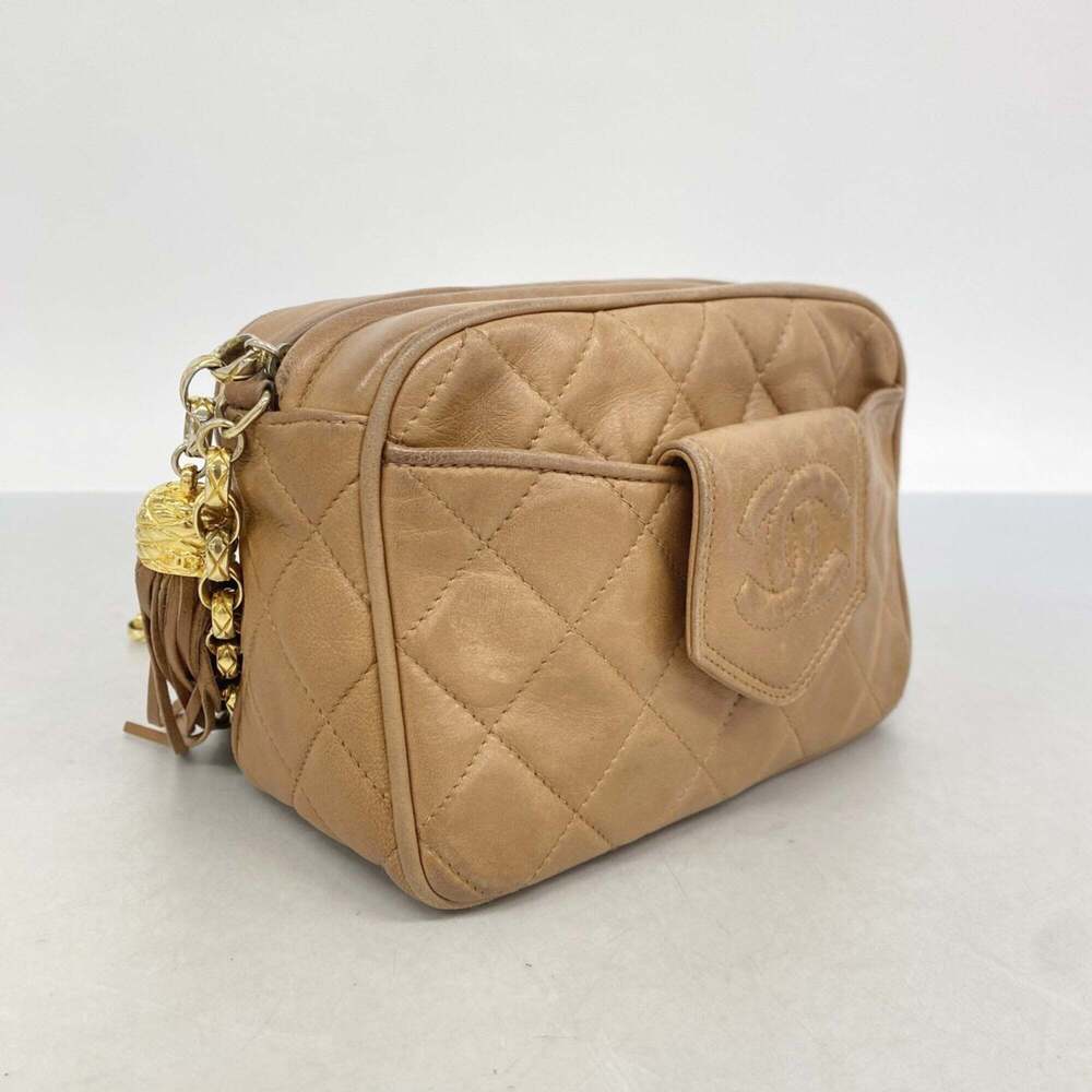 CHANEL Brown Lambskin Leather Shoulder Bag - Picture 2 of 13